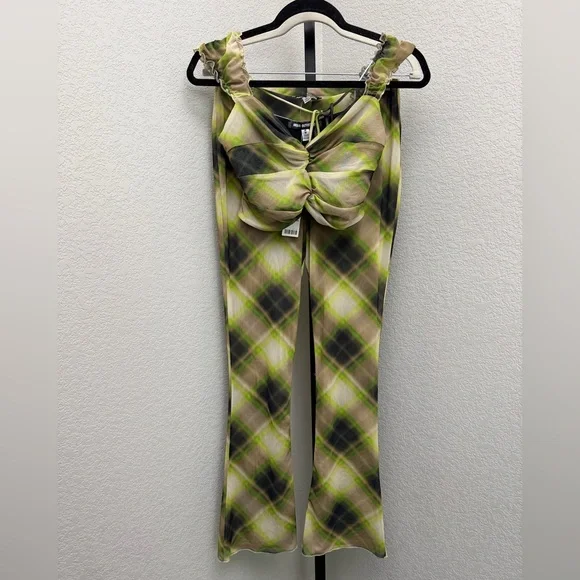 Urban Outfitters Green & Brown Plaid Boot Cut 2 piece set - Retails $99 NWT - Picture 1 of 7